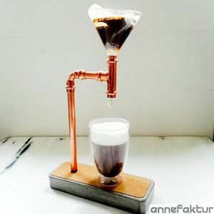 diy-blog, kork, annefaktur, workshop, beton, berlin, zement, baumarkt, kaffeemaschine, kupferrohr, junge, bäcker,
